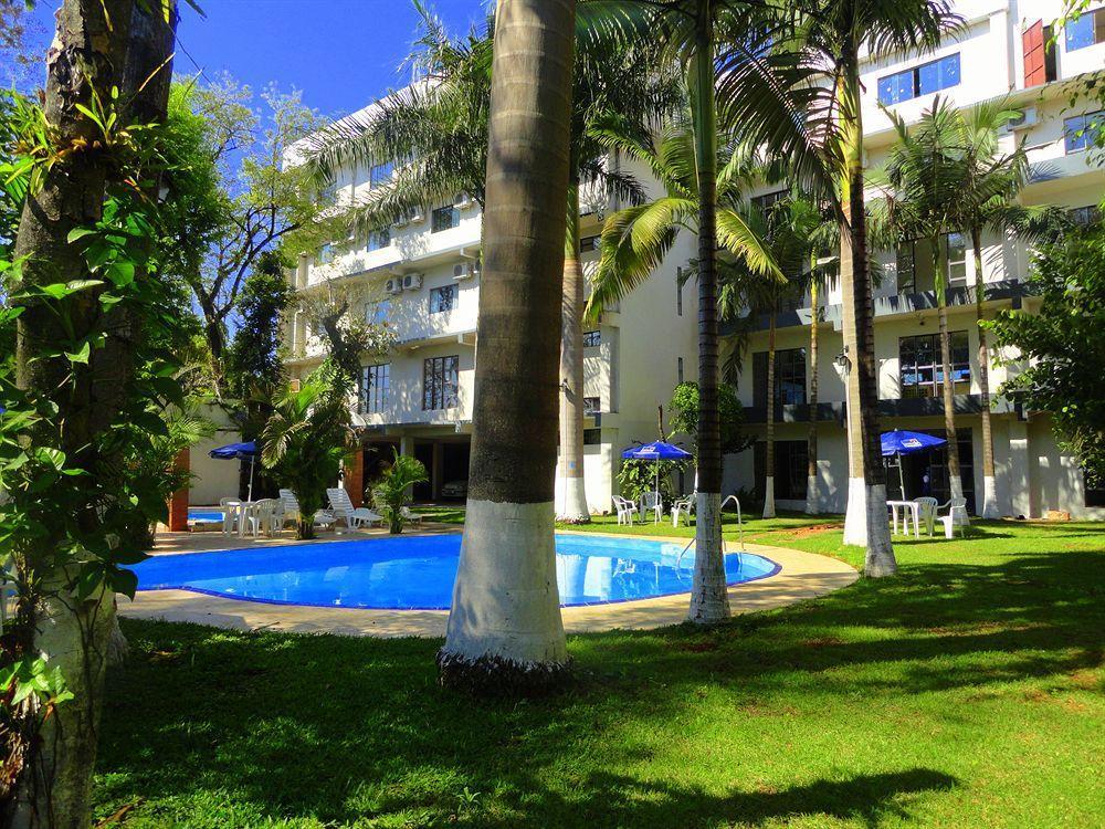 Hotel Cascata Das Pedras Фос ду Игуасу Екстериор снимка